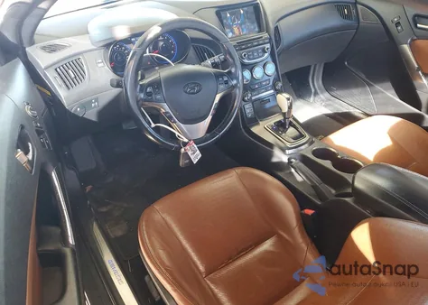 2013 Hyundai Genesis Coupe 3.8L z USA, uszkodzony, nr VIN KMHHU6KJ3DU112981